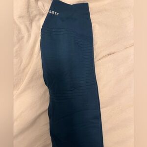 Alphalete Leggings - Atlantic Blue - Medium